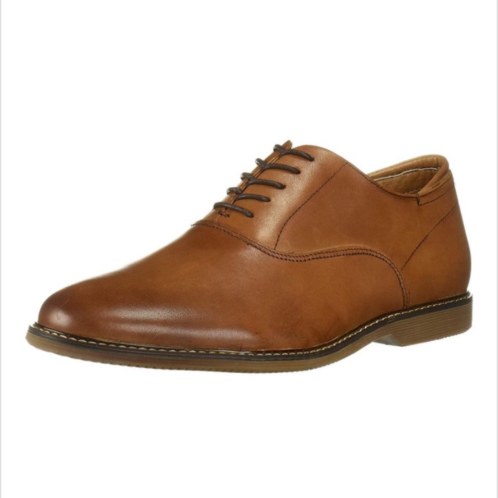 Steve Madden Waldorf Plain Toe Oxfords 👞